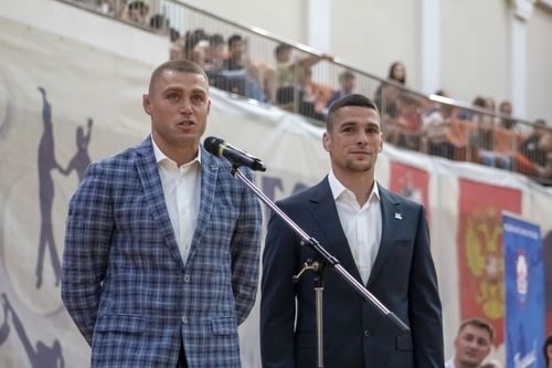 ПЕРВЫЙ КОМАНДНЫЙ КУБОК БРАТЬЕВ КЛЕЦКОВЫХ