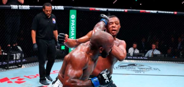 UFC Баку: Халил Раунтри победил Джамала Хилла