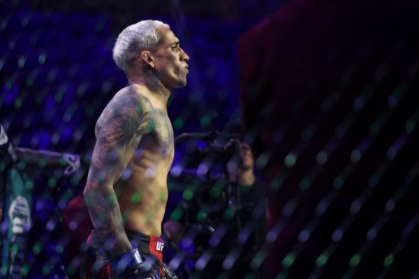 Лёгкий вес UFC, рейтинг, весовые категории, новый чемпион UFC в лёгком весе, Илия Топурия, Пэдди Пимблетт, ростер бойцов UFC