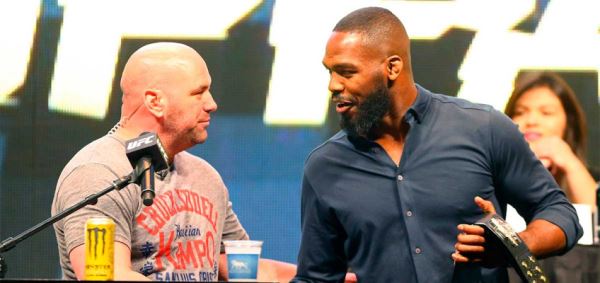 Дана Уайт объяснил, почему Джон Джонс не станет хедлайнером шоу UFC в Белом доме