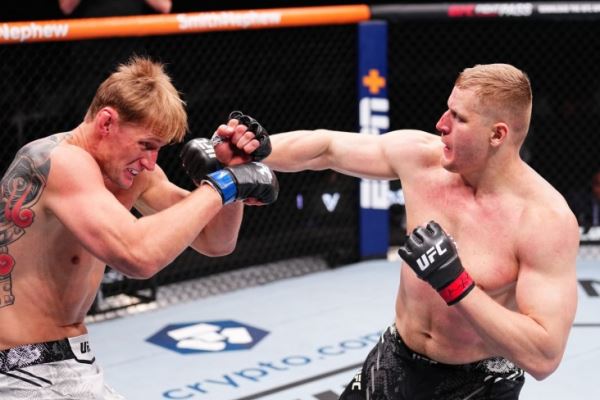Бои между россиянами в UFC и боксе, Курбанов — Сосулин, Павлович — Волков, Бивол — Бетербиев