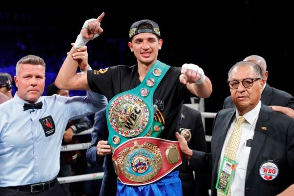 Биография Себастьяна Фундоры: карьера боксёра, личная жизнь, возраст, рост, вес, рекорд