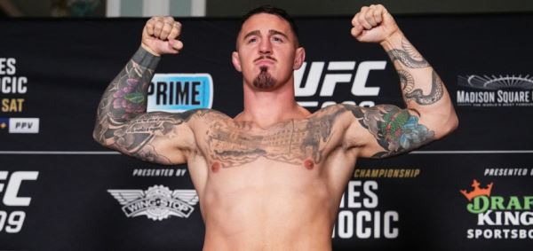 Том Аспинэлл хочет провести четыре боя за календарный год